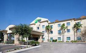 Holiday Inn Express Alice Tx